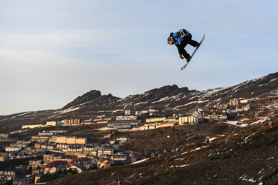 In Sierra Nevada si svolge il Campionato del Mondo snowboard e sci freestyle, finale specialit Big Air. (Getty Images)